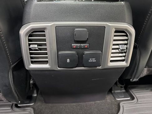 Used 2019 Ford F150 Platinum w/ Equipment Group 701A Luxury AWD/4WD image 29