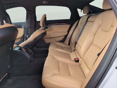 Used 2018 Volvo S90 T6 Momentum w/ Convenience Package AWD/4WD image 29