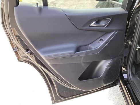 New 2026 Chevrolet Equinox LT w/ Convenience Package II image 17