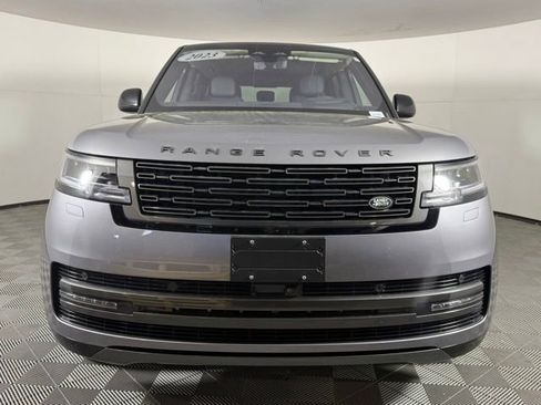 Used 2023 Land Rover Range Rover Long Wheelbase SE image 11