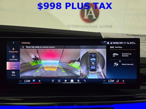 New 2025 BMW 750e xDrive AWD/4WD image 17