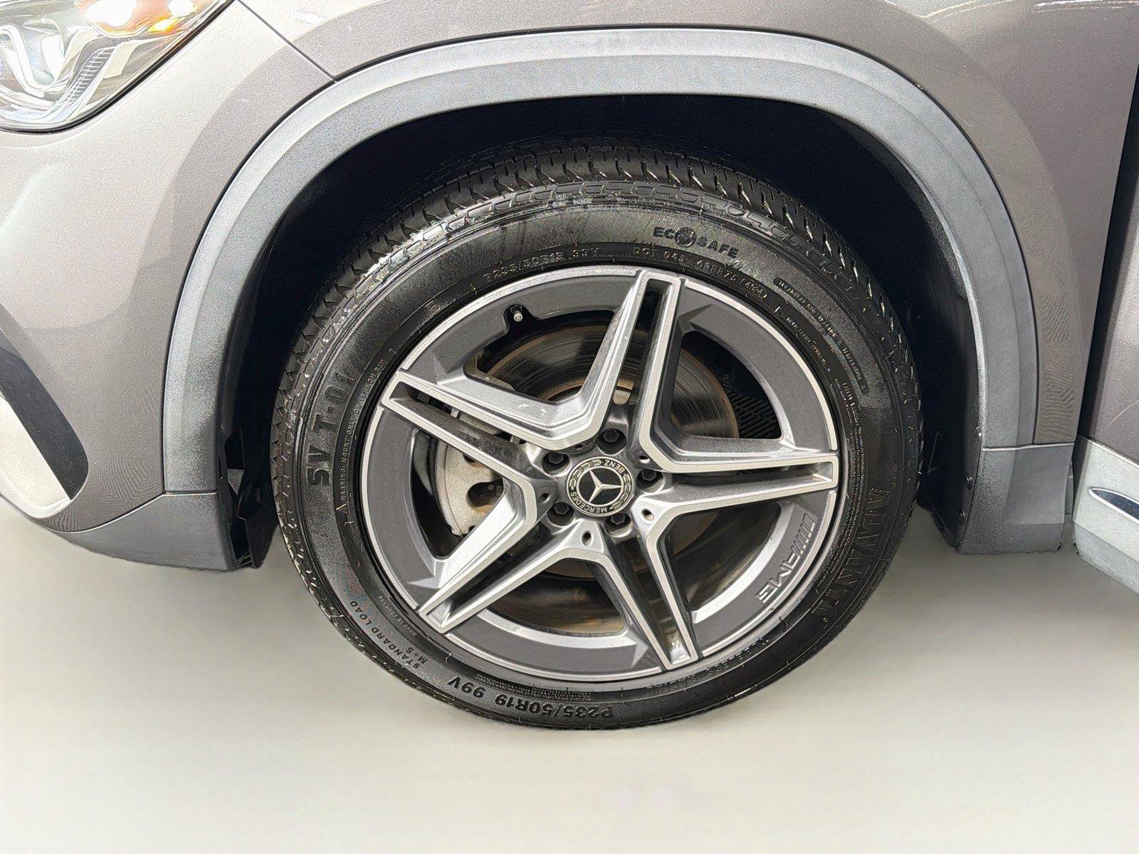 Used 2023 Mercedes-Benz GLA 250 4MATIC w/ AMG Line Exterior image 33
