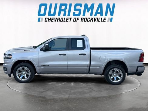 Used 2025 RAM 1500 Big Horn AWD/4WD image 3