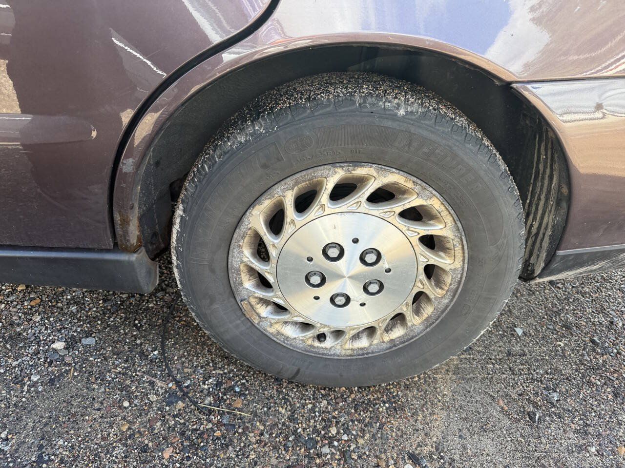 Used 2000 Saturn L-Series LS2 FWD image 10