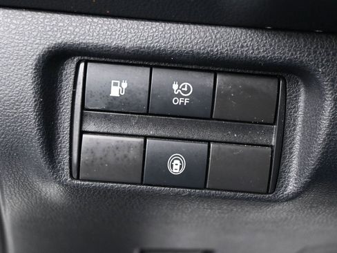 Used 2023 Nissan Leaf S image 22