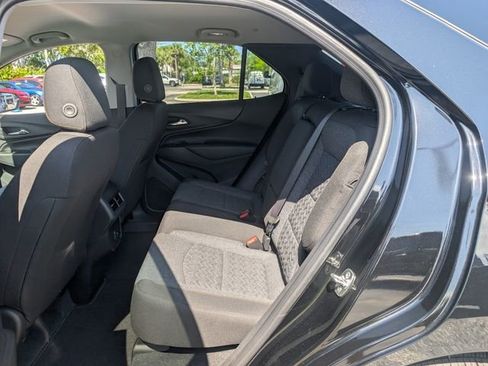 Certified 2024 Chevrolet Equinox LT w/ LPO, Cargo Package FWD image 11