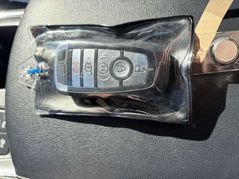 Used 2021 Ford Edge Titanium w/ Equipment Group 301A image 36