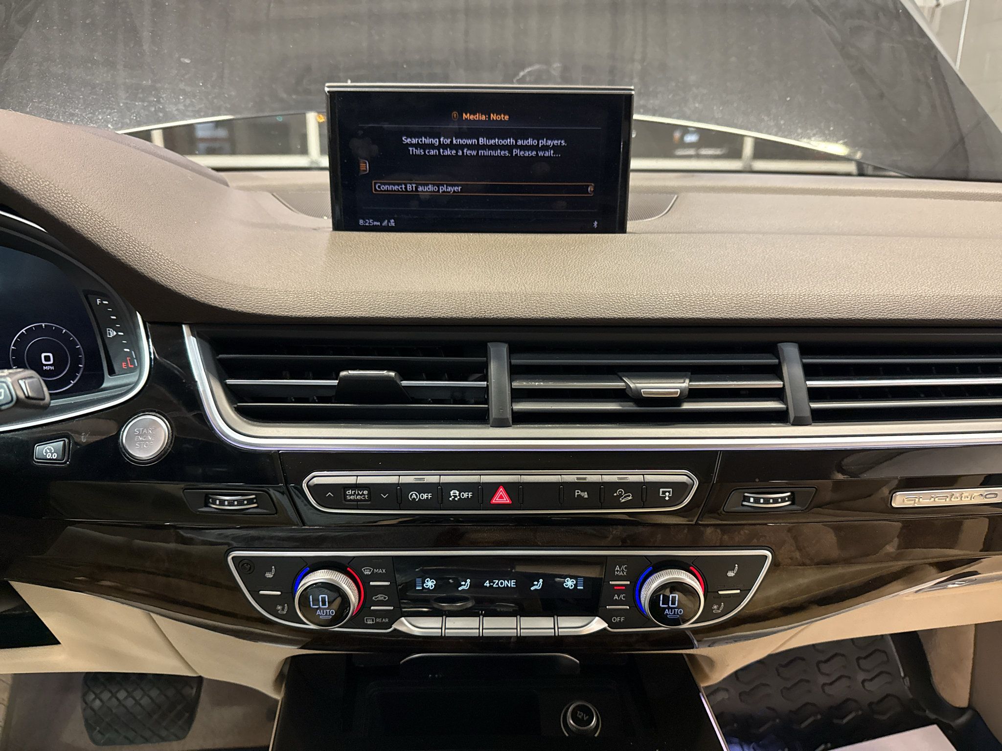 Used 2017 Audi Q7 3.0T Prestige w/ Prestige Package AWD/4WD image 14