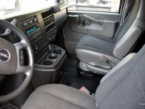 Used 2023 GMC Savana 2500 w/ Driver Convenience Package image 8