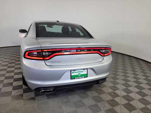 Used 2022 Dodge Charger SXT RWD image 6