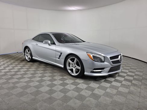Used 2013 Mercedes-Benz SL 550 image 38