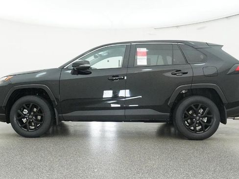 New 2025 Toyota RAV4 LE image 10