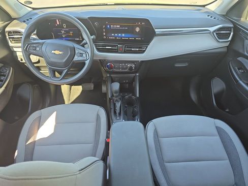 Used 2024 Chevrolet TrailBlazer LT FWD image 26