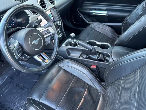 Used 2022 Ford Mustang GT Premium w/ Equipment Group 401A RWD image 10