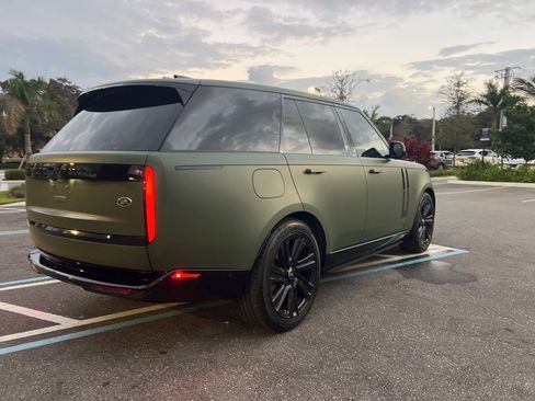 Used 2023 Land Rover Range Rover SE image 13