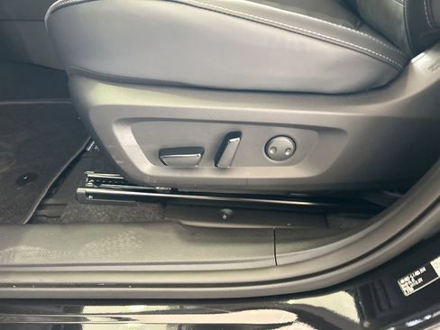 New 2026 Mitsubishi Outlander SE image 41