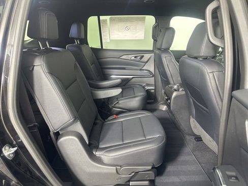 New 2026 Chevrolet Traverse LT w/ Enhanced Driving Package AWD/4WD image 16
