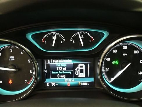 Used 2017 Buick Envision Essence FWD image 9