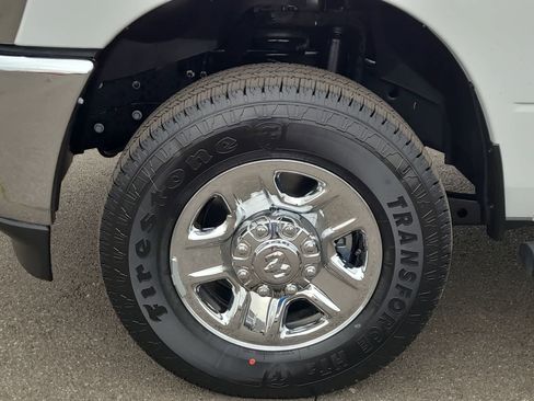 New 2026 RAM 2500 Tradesman image 16