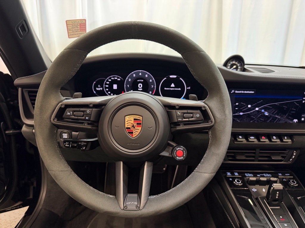 Certified 2025 Porsche 911 Targa 4 GTS AWD/4WD image 13