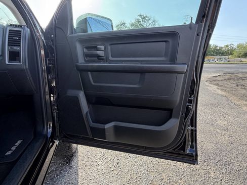 Used 2017 RAM 1500 Express w/ Express Value Package image 11