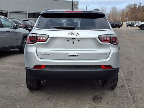 Certified 2025 Jeep Compass Limited image 20