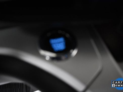 Used 2021 Ford Explorer XLT w/ Class III Trailer Tow Package image 44