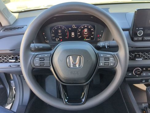New 2025 Honda Accord SE image 28