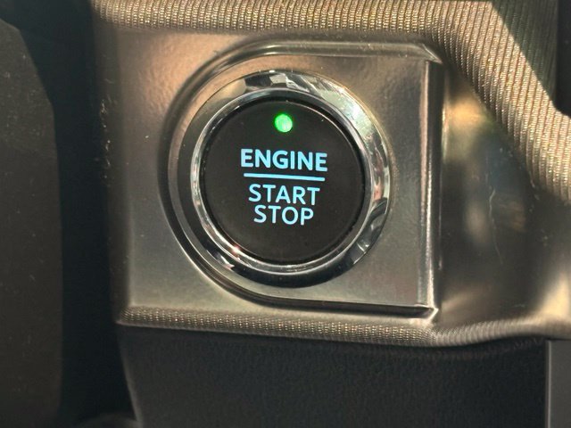 Used 2021 Ford F150 Raptor w/ Equipment Group 801A High AWD/4WD image 28