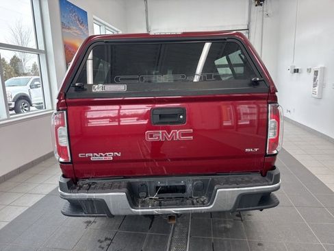 Used 2017 GMC Canyon SLT image 5