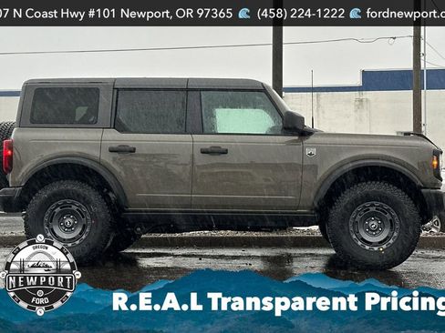 New 2025 Ford Bronco Big Bend w/ Black Diamond Package AWD/4WD image 2