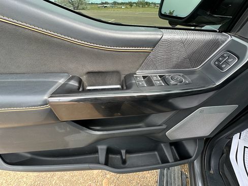 Used 2021 Ford F150 Platinum w/ Equipment Group 701A High AWD/4WD image 18