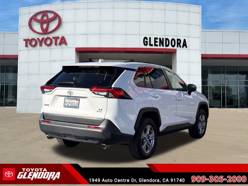 Used 2025 Toyota RAV4 LE AWD/4WD image 11