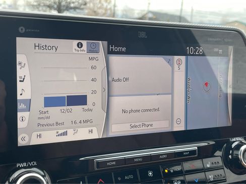 Used 2021 Toyota Highlander Platinum image 15