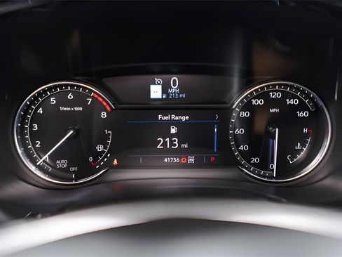 Used 2022 Cadillac XT5 Premium Luxury w/ LPO, Floor Liner Package image 13