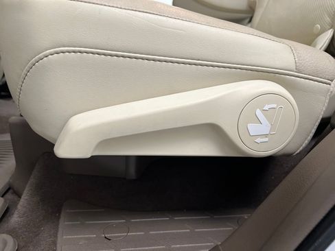 Used 2018 Lexus GX 460 Premium image 14