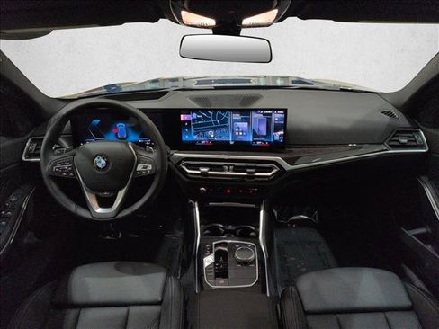 Used 2023 BMW 330i xDrive Sedan w/ Premium Package AWD/4WD image 16