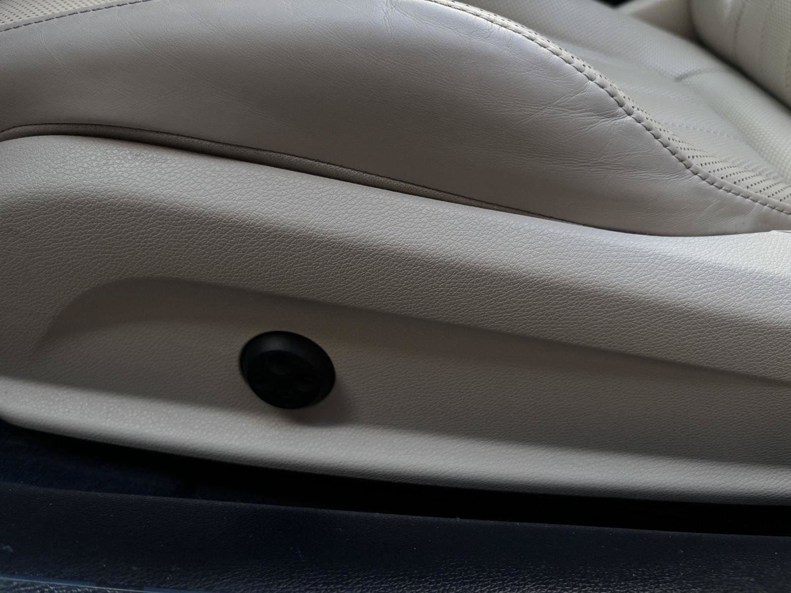 Used 2022 Mercedes-Benz E 450 Cabriolet image 21
