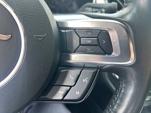 Used 2022 Ford Mustang GT RWD image 12