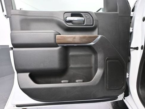 Used 2022 Chevrolet Silverado 2500 LT AWD/4WD image 22