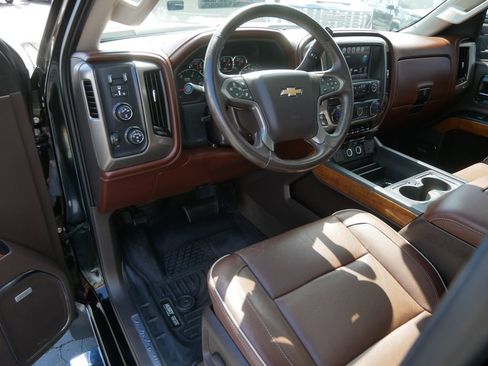 Used 2016 Chevrolet Silverado 3500 High Country w/ Duramax Plus Package AWD/4WD image 18