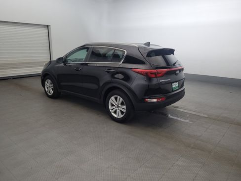 Used 2017 Kia Sportage LX w/ LX Popular Package FWD image 3