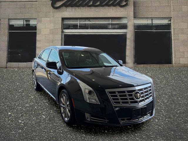 Used 2014 Cadillac XTS Luxury w/ Driver Awareness Package AWD/4WD image 7