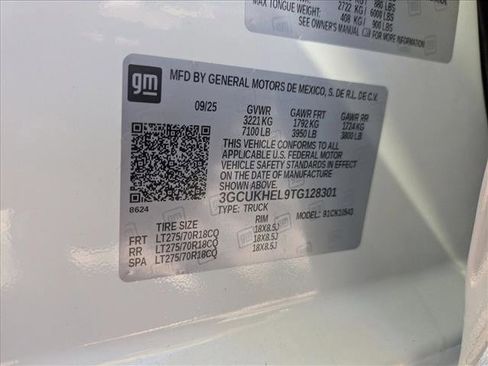 New 2026 Chevrolet Silverado 1500 ZR2 image 20