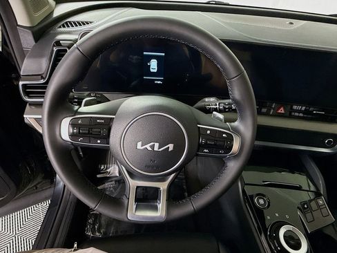 Used 2024 Kia Sportage EX w/ EX Premium Package image 21