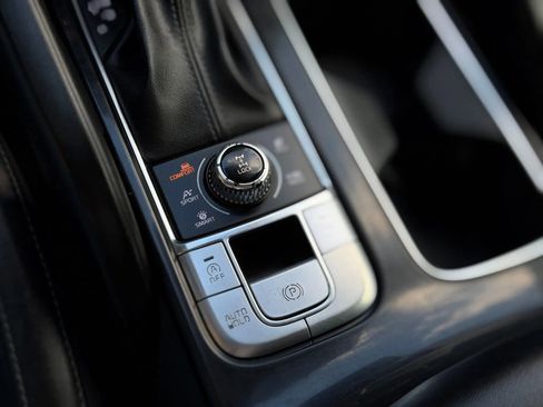 Used 2020 Kia Telluride LX image 21