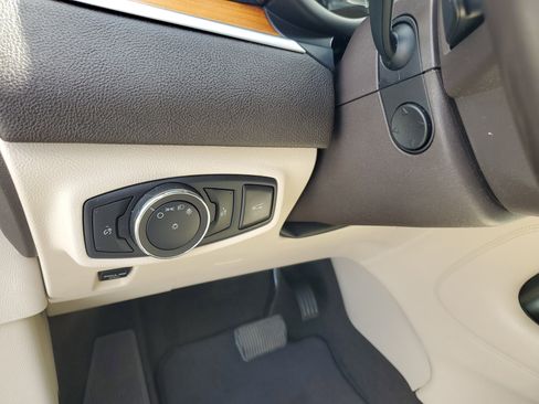 Used 2019 Lincoln MKC Select w/ Select Plus Package image 20