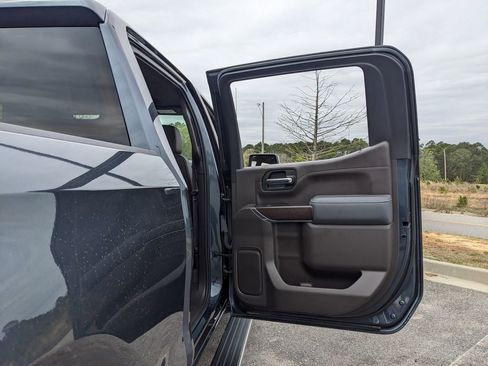 Used 2022 GMC Sierra 1500 Denali w/ Denali Premium Package image 59