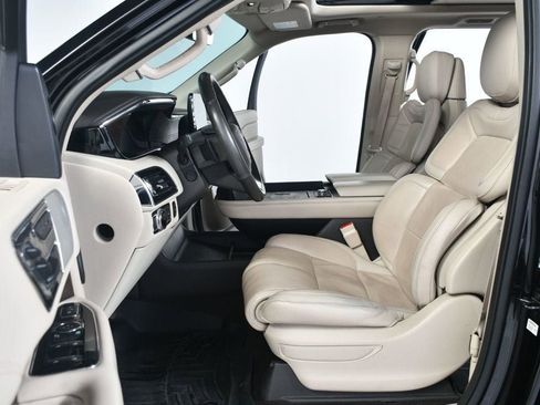 Used 2019 Lincoln Navigator L Reserve w/ Cargo Package image 29