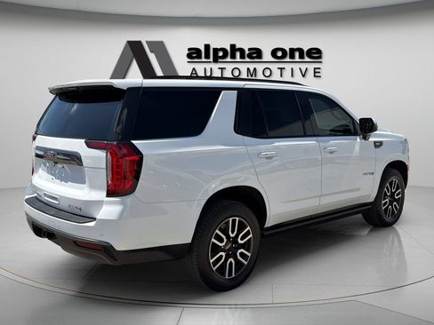 Used 2023 GMC Yukon AT4 w/ AT4 Premium Package AWD/4WD image 5